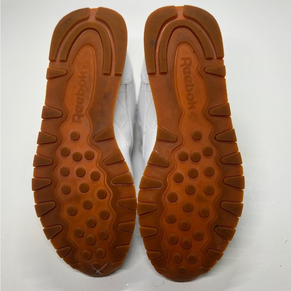 Womens Reebok Classic Leather Athletic Shoe - White / Gum size 9.5 - Picture 7 of 11